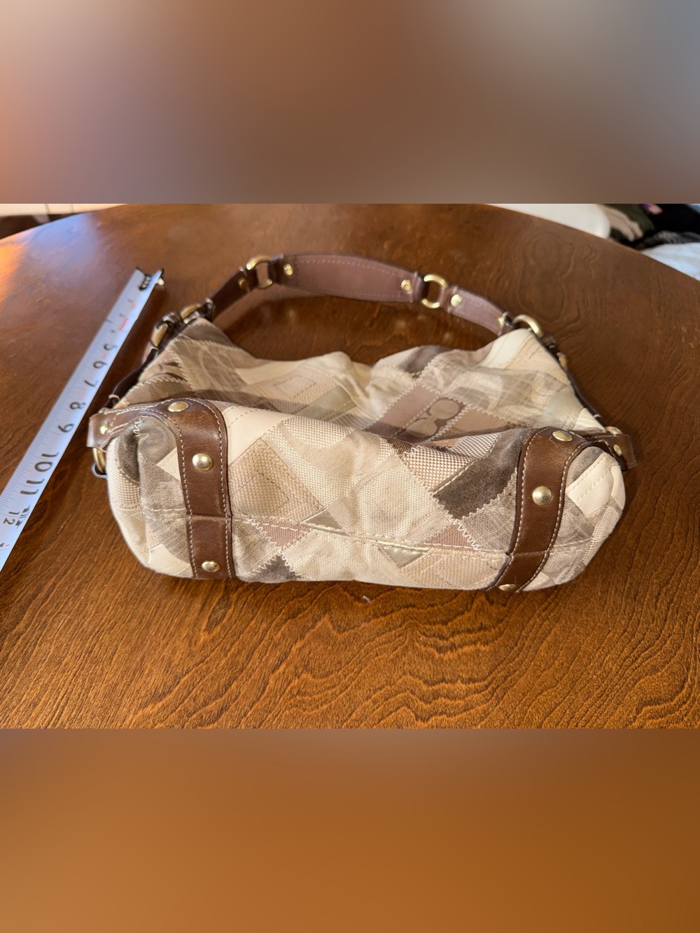 Coach Signature Patchwork Carly Hobo Bag, tan/brown. - Picture 2 of 5